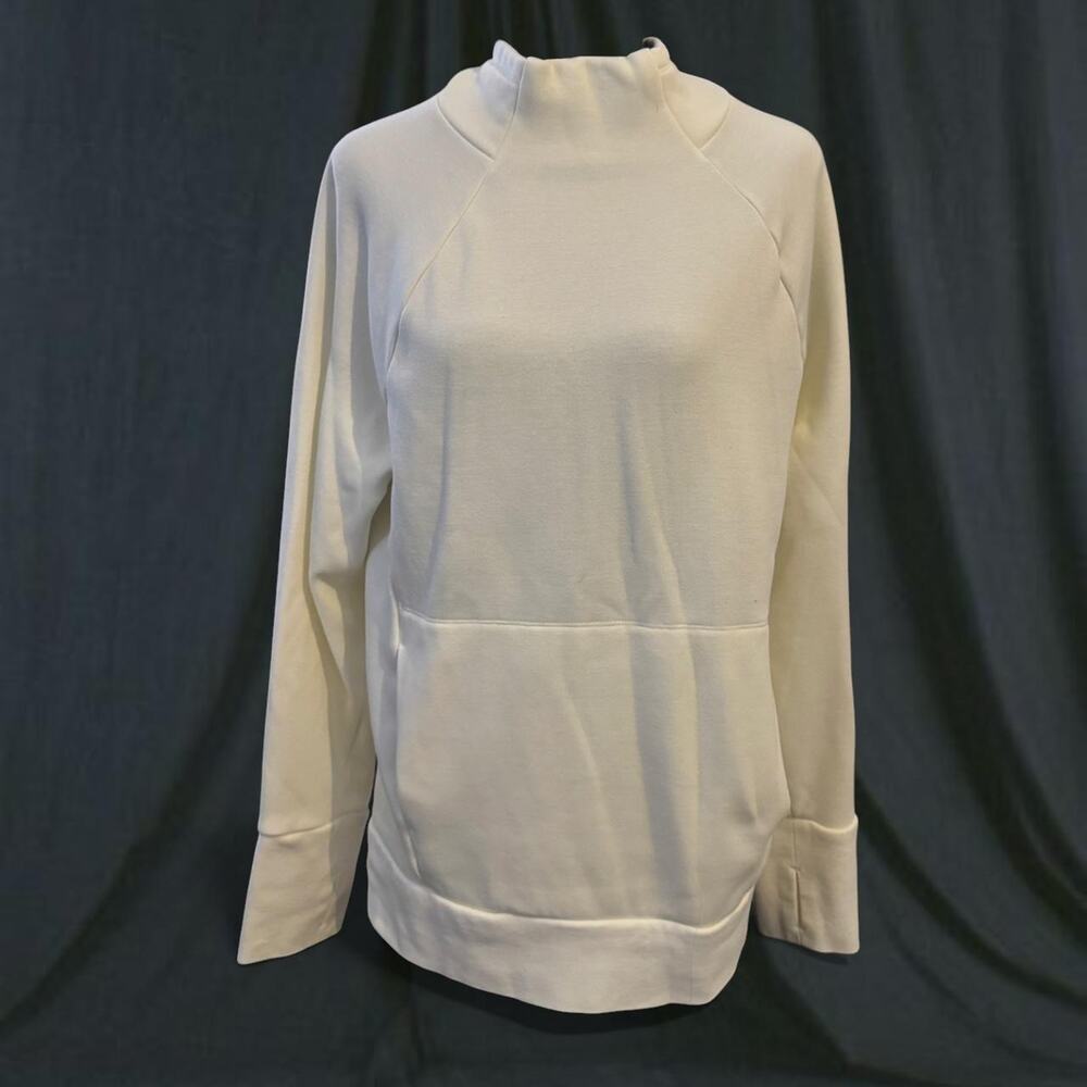 Fabletics white long sleeve mock